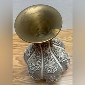 Beautiful intricate carved vase with brass. ￼$40